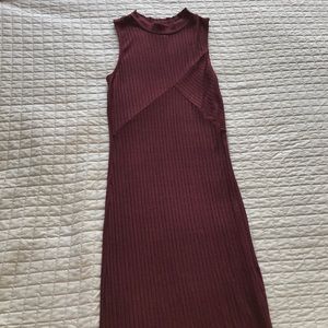 SLEEVELESS LONG FITTED DRESS❤️